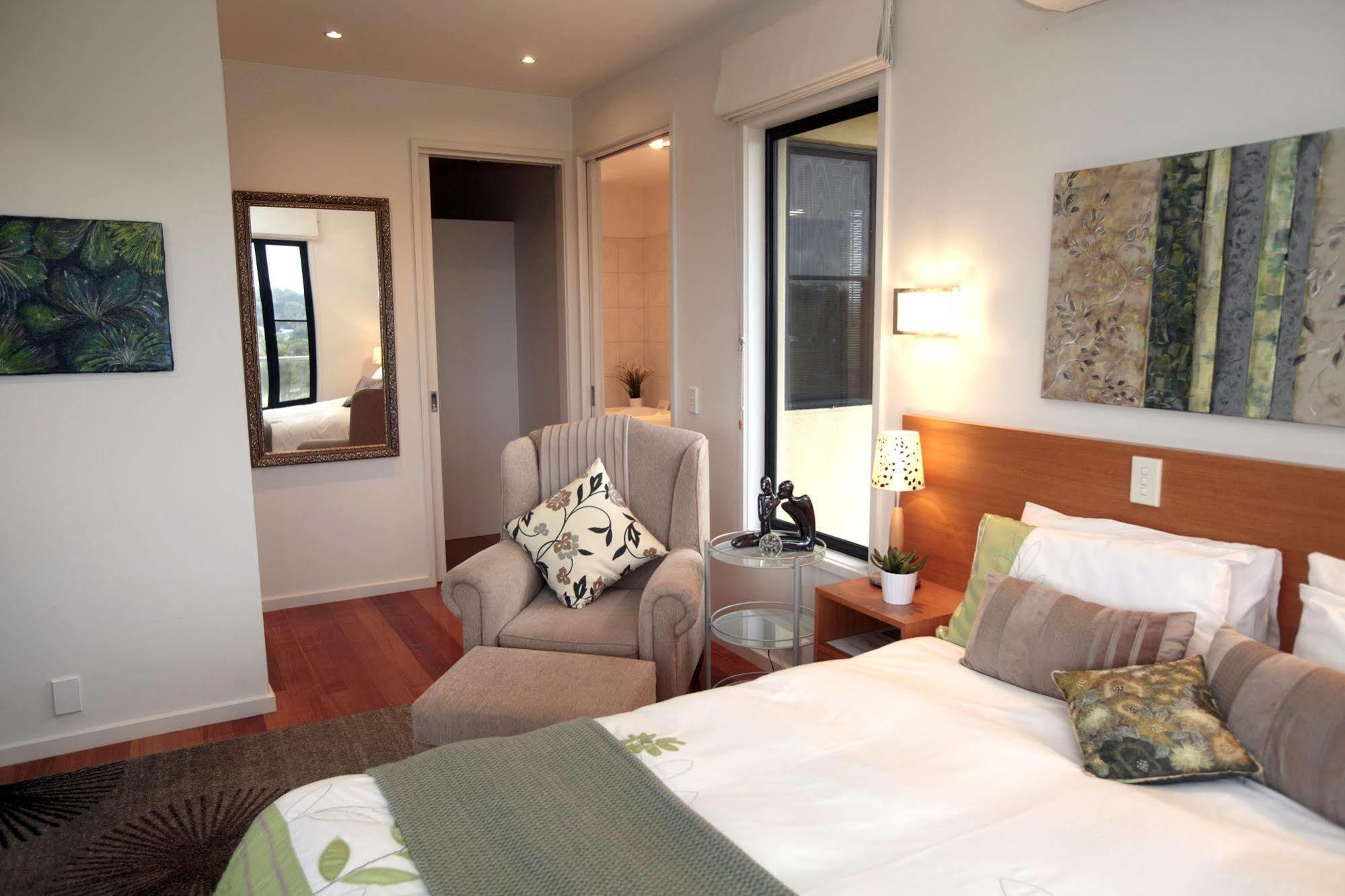 Hilltop Apartments Phillip Island (Adults Only) Cowes Exterior photo