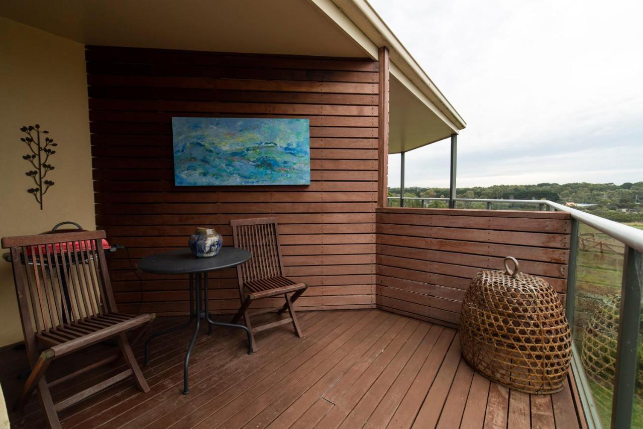 Hilltop Apartments Phillip Island (Adults Only) Cowes Exterior photo